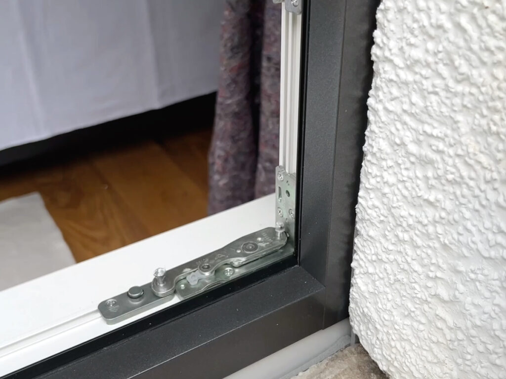 Unser Fensterservice im Detail – Qualität, Wartung und Langlebigkeit. Fensterservice und Haustürenservice – Ihre Experten vor Ort